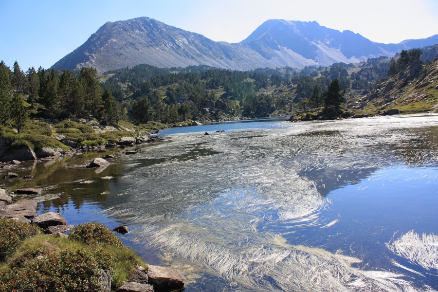 Quels sont les refuges les plus connus dans les Pyrénées ?